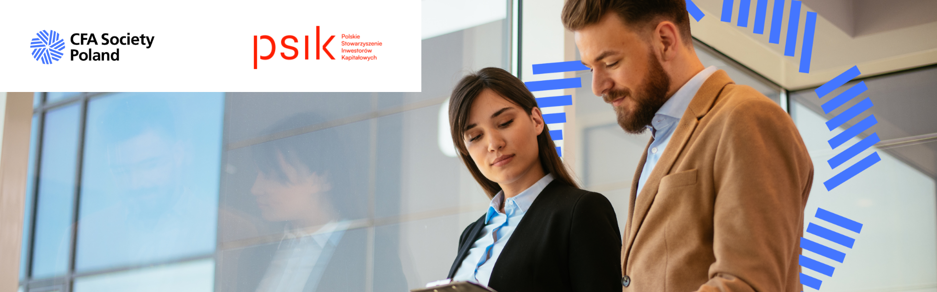 Baner programu mentoringowego To Be More. Logotypy organizatorów: CFA Society Poland i PSIK na tle z rozetą CFA.